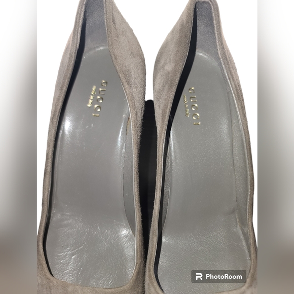 GUCCI Gray Suede Pumps (flawed) - Picture 9 of 14